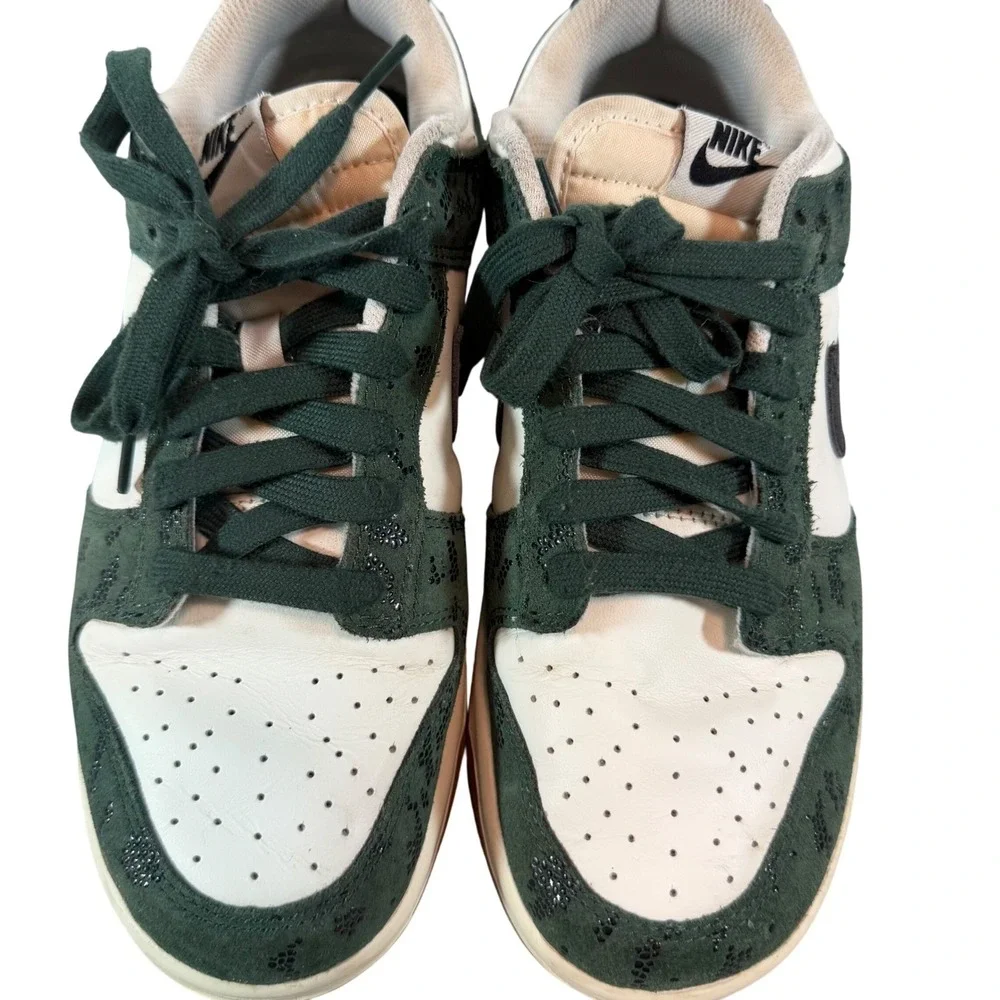 Nike Dunk Low Gorge Green White‎ Pattern Sneakers Womens 9.5